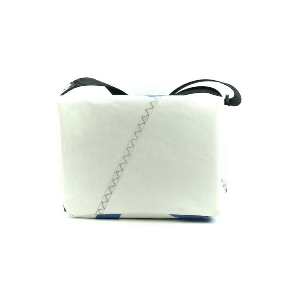 Handtasche aus Upcycling-Segel